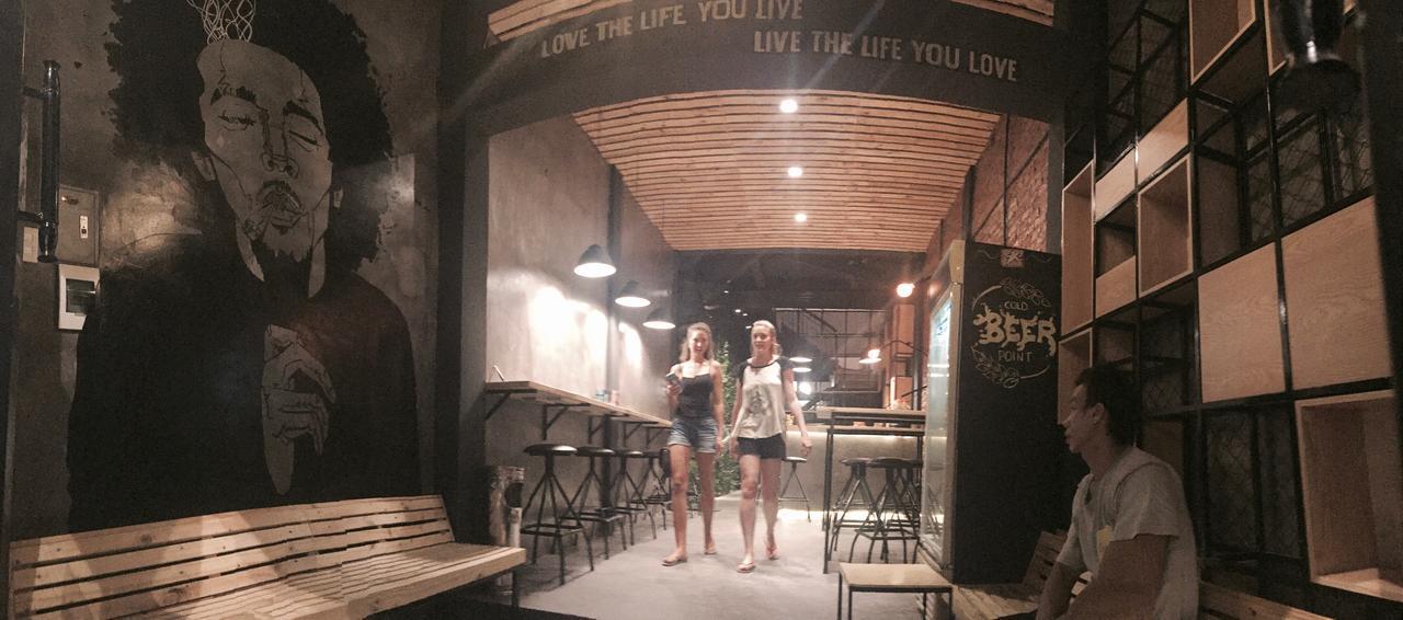 Golden Snake Hostel Ханой Экстерьер фото